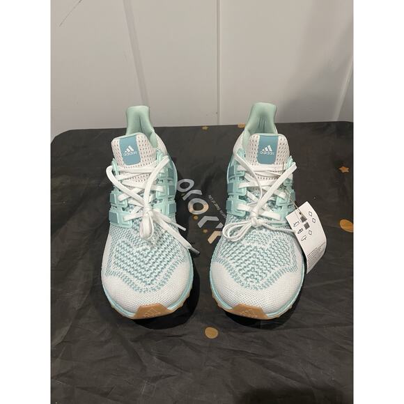New Women’s 10.5 Adidas UltraBoost 1.0 ‘Mint Ton’ Cloud White JR3373 - Picture 9 of 9